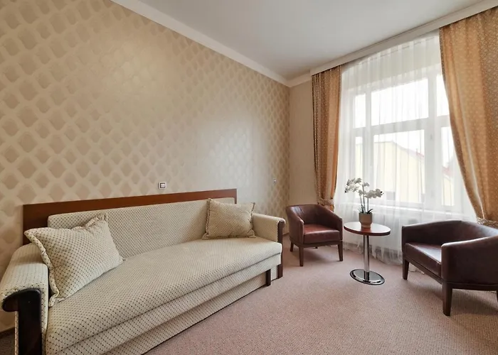 Hotell Aura 4*