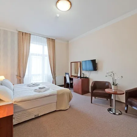 Aura Hotel