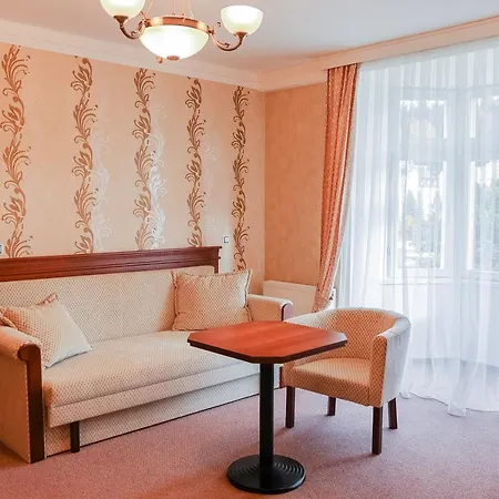 Aura 4* Марианске-Лазне