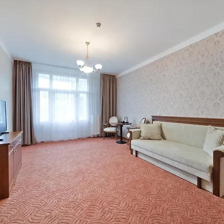 Aura Hotel